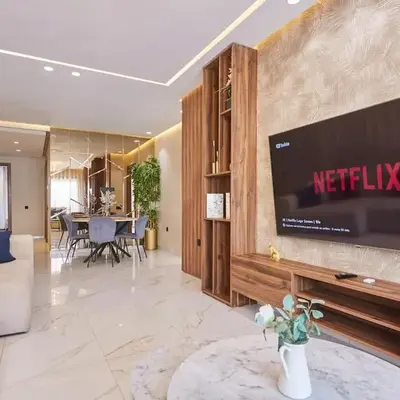 Discover Casablanca Stay in our 3-Bed Gem with Parking