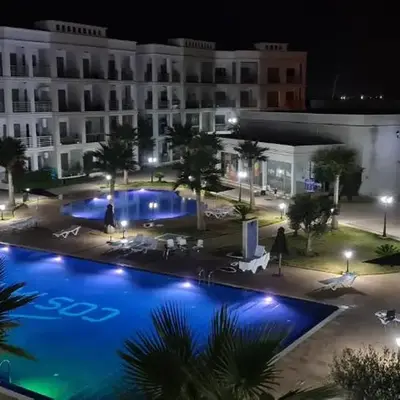 superbe appartement vue piscine