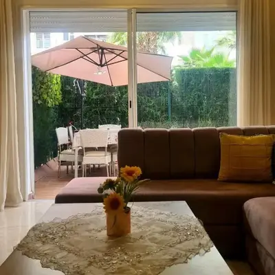 Appartement résidence kettani jardin privatif accès direct piscine et aire de jeu