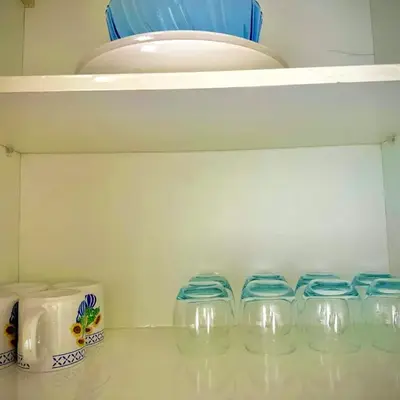 Appartement lumineux vue sur piscine