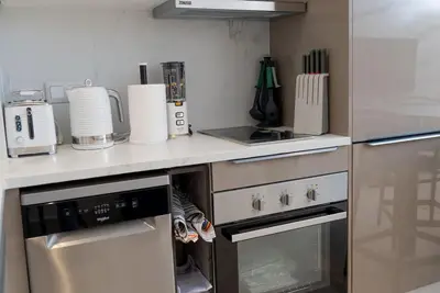 a kitchen with an oven and a counter at Magnifique Studio neuf in Casablanca