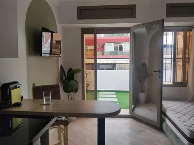 Gallery image of Suite Turquoise - Cosy with Balcony in Maarif