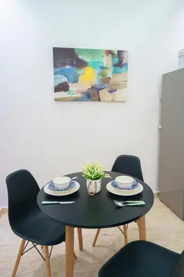 Gallery image of Emplacement Centrale Stylish & Spacieux Appartement Lumineux Prés De Mcdo et Kfc 2 Mars Au Cœur de Casablanca in Casablanca