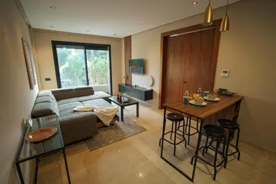 Gallery image of So Stylish et chic Appartement Maarif Palmier Prés De Station Tramway Hassan 2 et Restaurant Luigi Pas de Vis-à-Vis Casablanca in Maarif