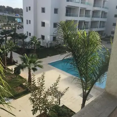 اقامة ممتازة بها حمام سباحة
