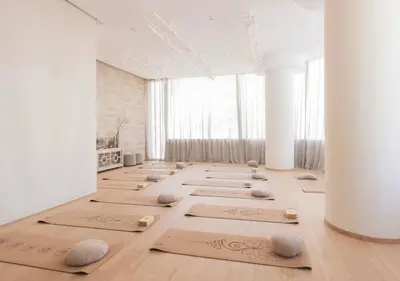 a room with yoga mats on the floor at Les Tours Végétales, Casablanca Finance City in Casablanca