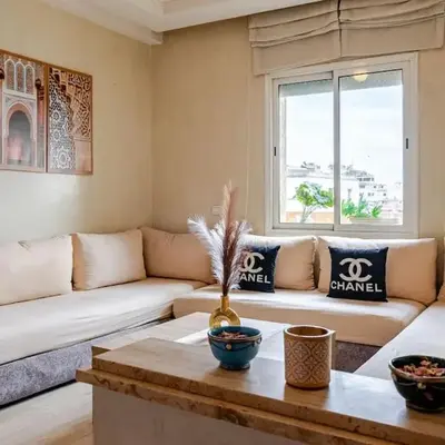 Appartement avec terrasse en plein centre de ville