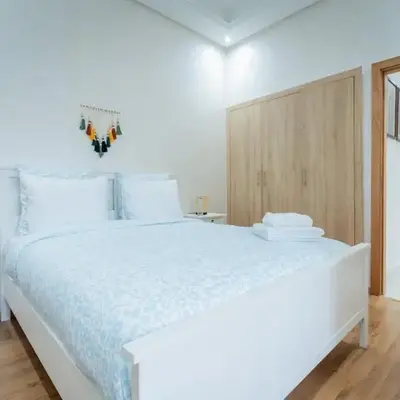 Appartement avec Piscine Proche Plage