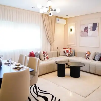 Charming 2 Bedroom Casavoyageur