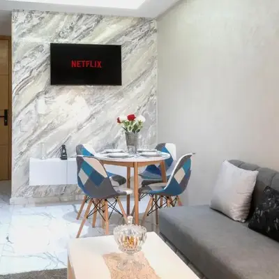 Elégant et moderne appartement à 10 min du centre de Casablanca