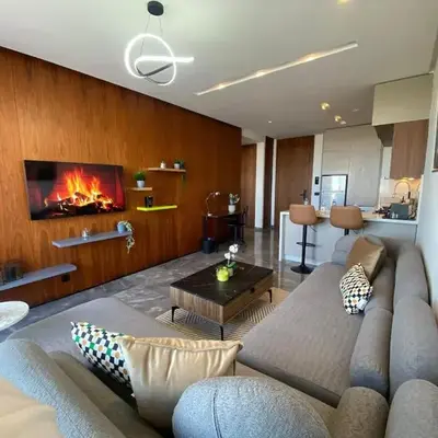 Central Luxury Apartment with Fast Fiber WiFi