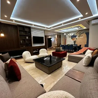 3 Rooms & View