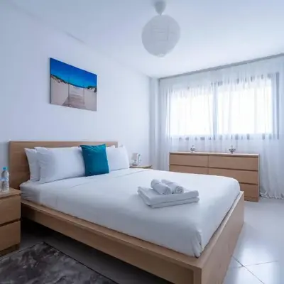 Appartement Moderne avec Piscine