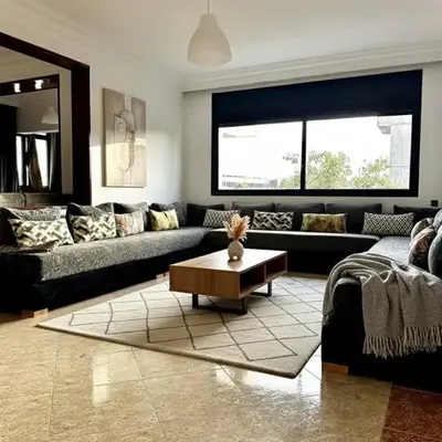 Grand Appartement à Louer à Agdal