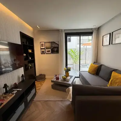 Central Luxury Apartment with Fast Fiber WiFi