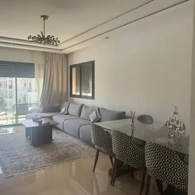 Beautiful appart with pool