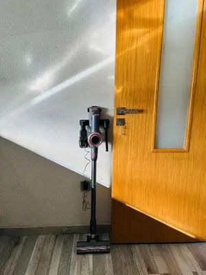 a camera on a tripod next to a door at Studio 1 Min Beach - Pool - Air conditioning - Fiber in Mohammedia