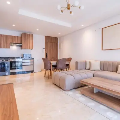 Cozy Studio with Pool & Parking
