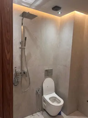 a bathroom with a toilet and a shower at Proche chekh khalifa KLIVING Studio in Casablanca