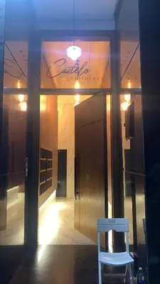 a white chair sitting in front of a building at Studio à louer in Casablanca