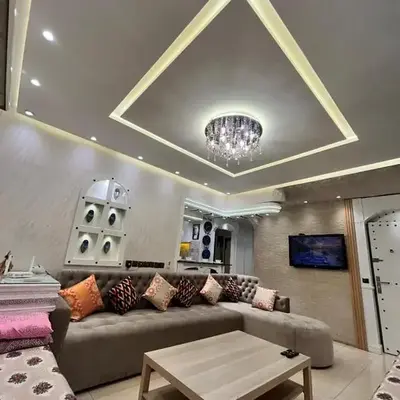 Sympa appartement corniche