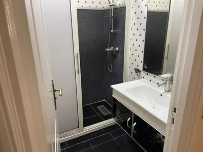 a bathroom with a sink and a shower at Casablanca Happy Homestay in Casablanca