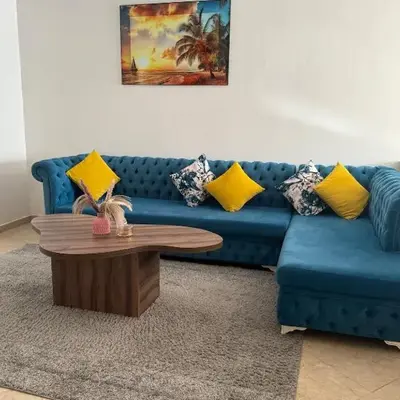 Charming 1 bedroom apartment Ocean living room