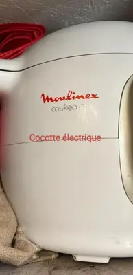 a white toilet with the words concreteichine on it at Appartement RIM in Casablanca